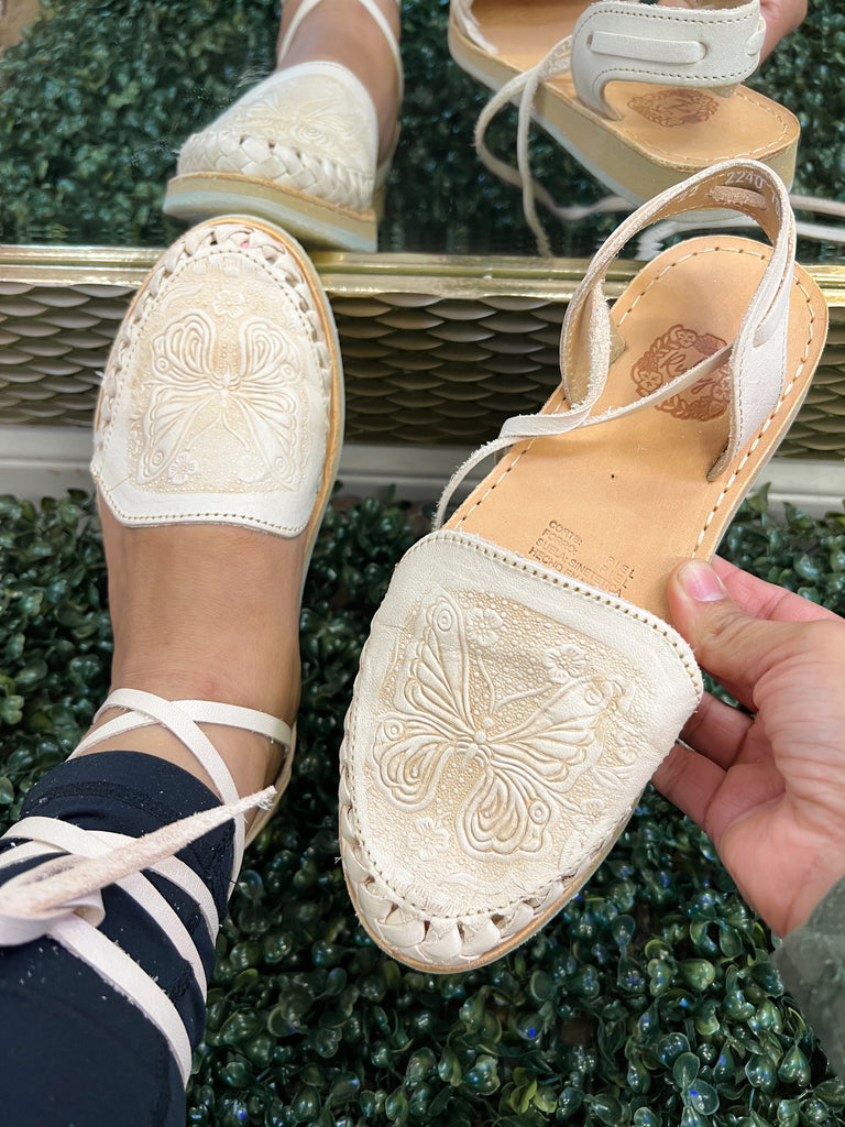 Butterfly Huaraches – Ruby Tradicion en Moda